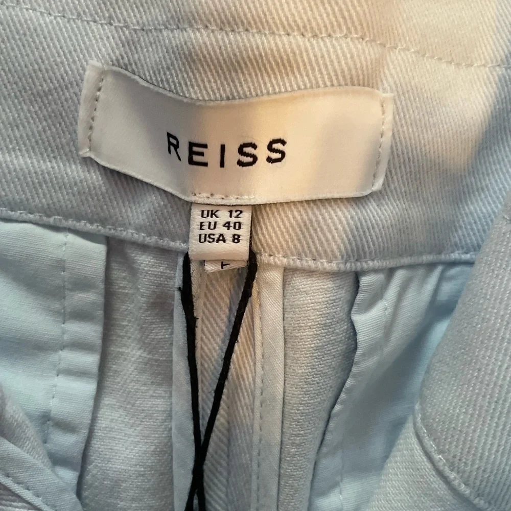 REISS BRADIE Cotton Tapered Cargo Trousers pale blue